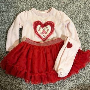Gymboree Baby Girl Valentines outfit. 12-18 months.